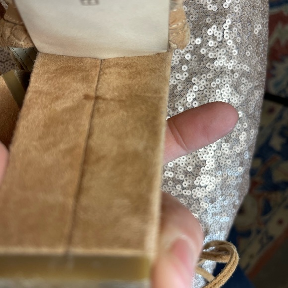 EUC BCBG RONNY Suede Ankle Tie Sandals with Block Heel - Picture 11 of 11